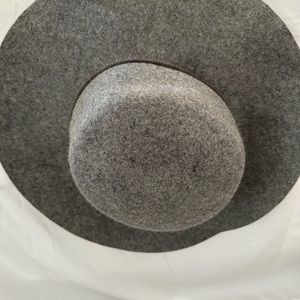 Frye 100% wool studded boater hat in gray.
